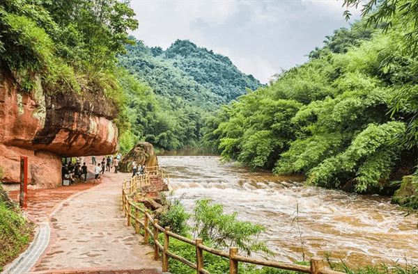 中江附近的旅游景点哪里好玩(中江县周边一日游景点)