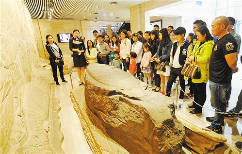 4、宜都白鹤梁风景区