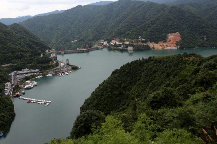 一、高峡平湖风景区