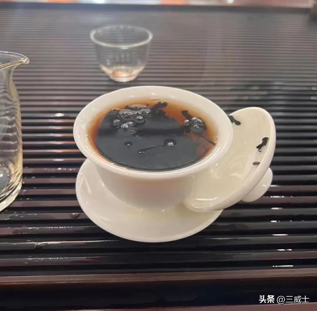 泡茶时醒茶要醒多长时间-（醒茶是什么意思）(图1)