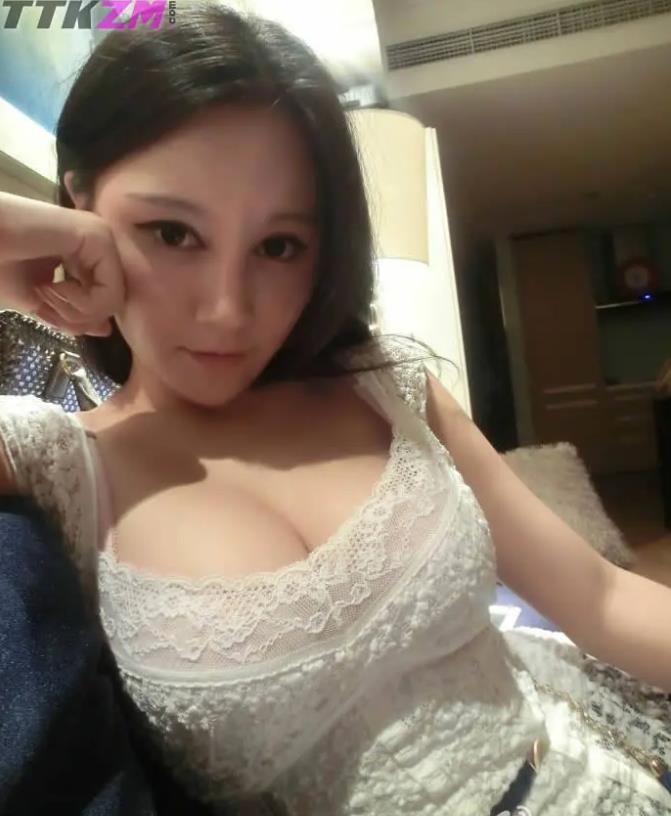 十大中国胸最大的女明星排行榜  童颜巨乳魅力无限