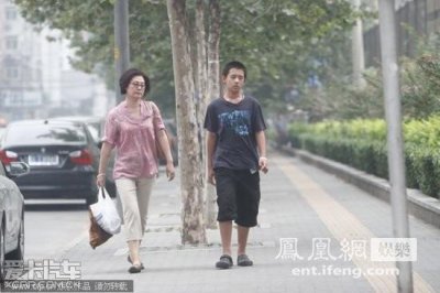 ​石凉老婆，石凉前妻真是丛珊吗(石凉的三个妻子都是谁)