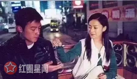 阿娇为什么让陈冠希拍 Twins成都开唱二人甜蜜合体